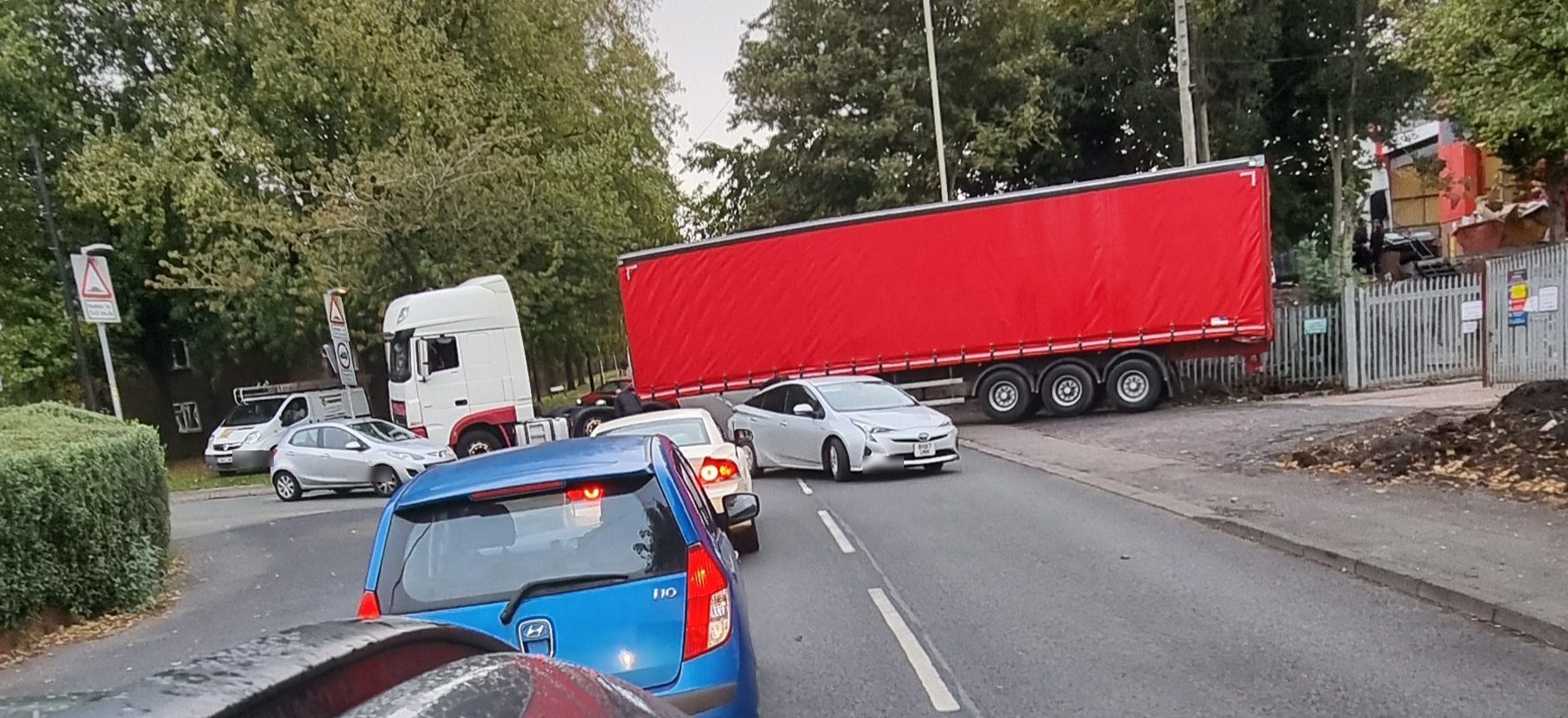 Lorry blocking the road